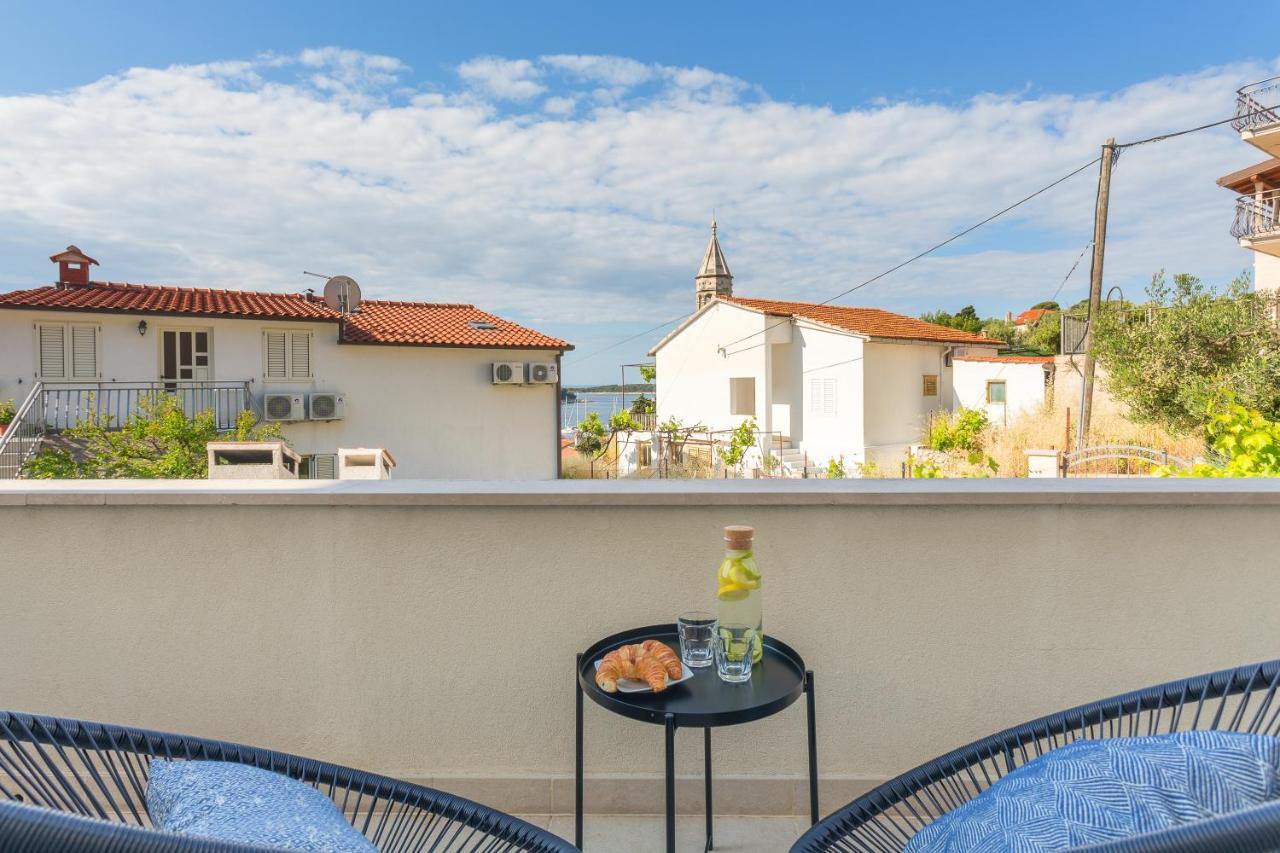Central View Apartment Hvar Town Buitenkant foto