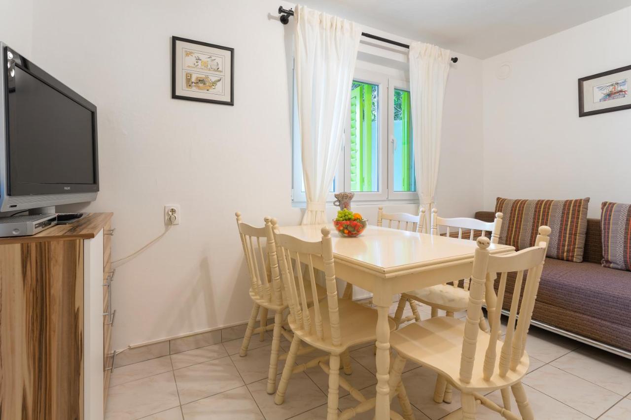Central View Apartment Hvar Town Buitenkant foto